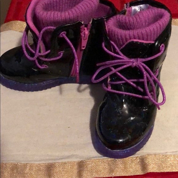 vampirina fashion boots for girls